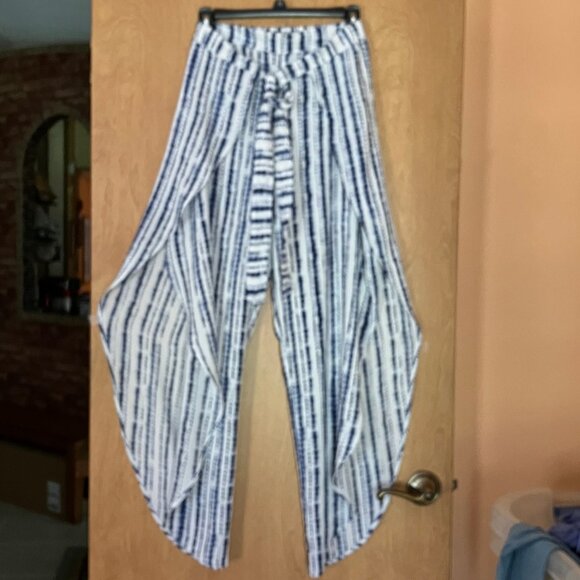 NWOT Pacific beach wide leg wrap beach pants - Picture 1 of 7